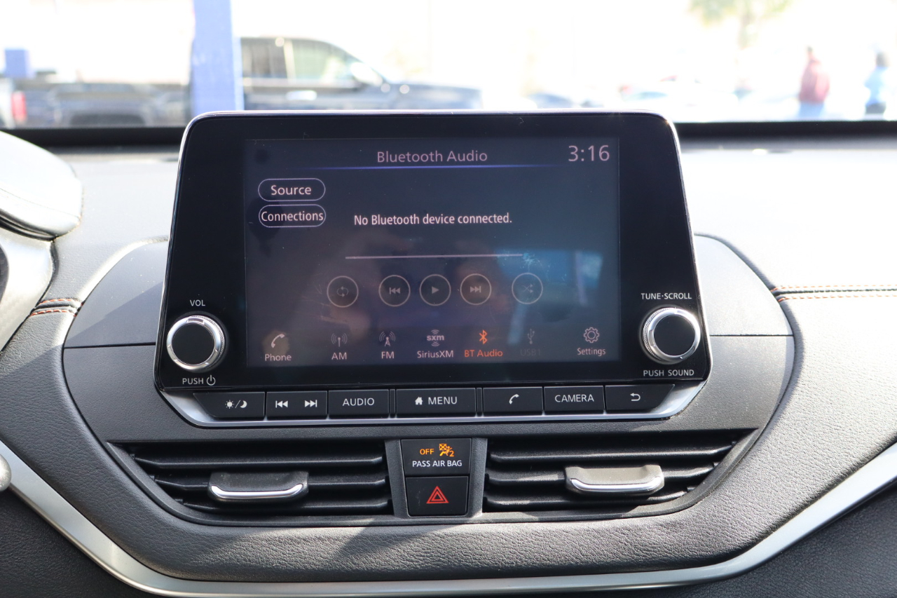 Nissan Altima 2.5 SR Sedan 2019