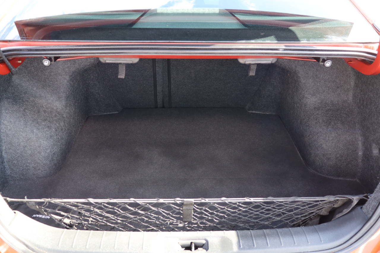 Nissan Altima 2.5 SR Sedan 2019