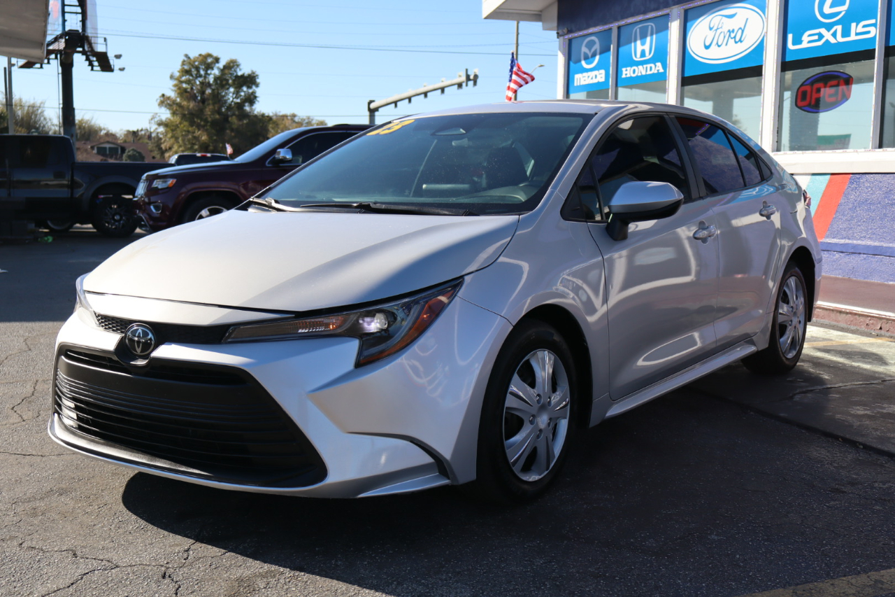 Toyota Corolla LE CVT (Natl) 2023