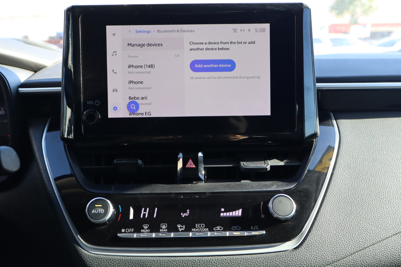 Toyota Corolla LE CVT (Natl) 2023