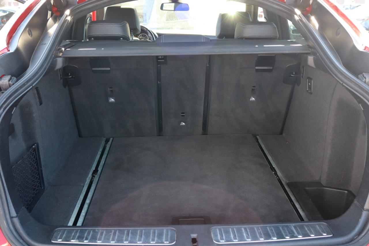 BMW X4 M40i Sports Activity Coupe 2017