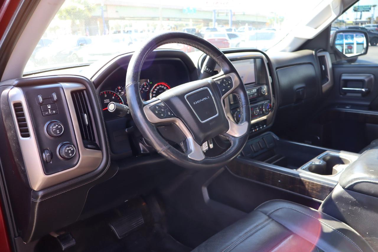 GMC Sierra 1500 4WD Crew Cab 143.5" Denali 2016