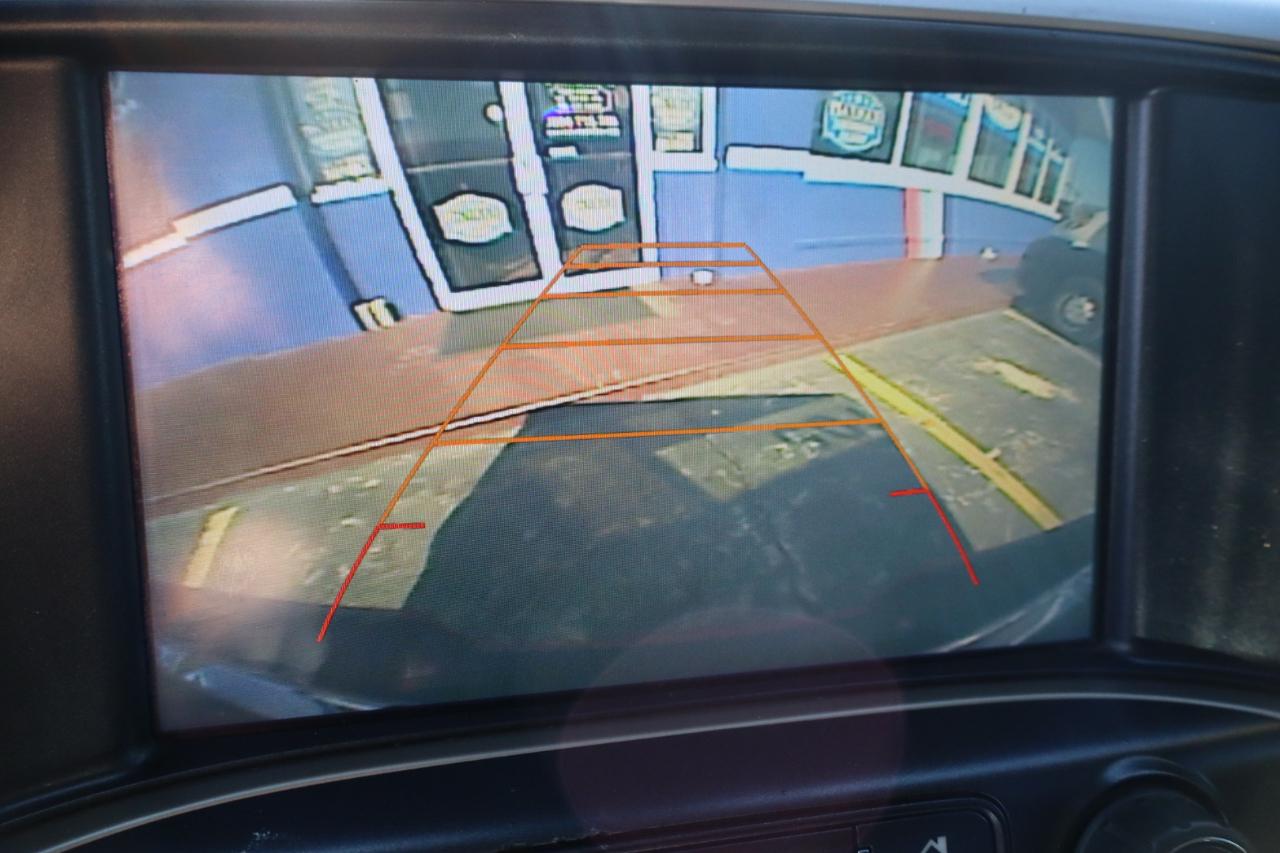 GMC Sierra 1500 4WD Crew Cab 143.5" Denali 2016