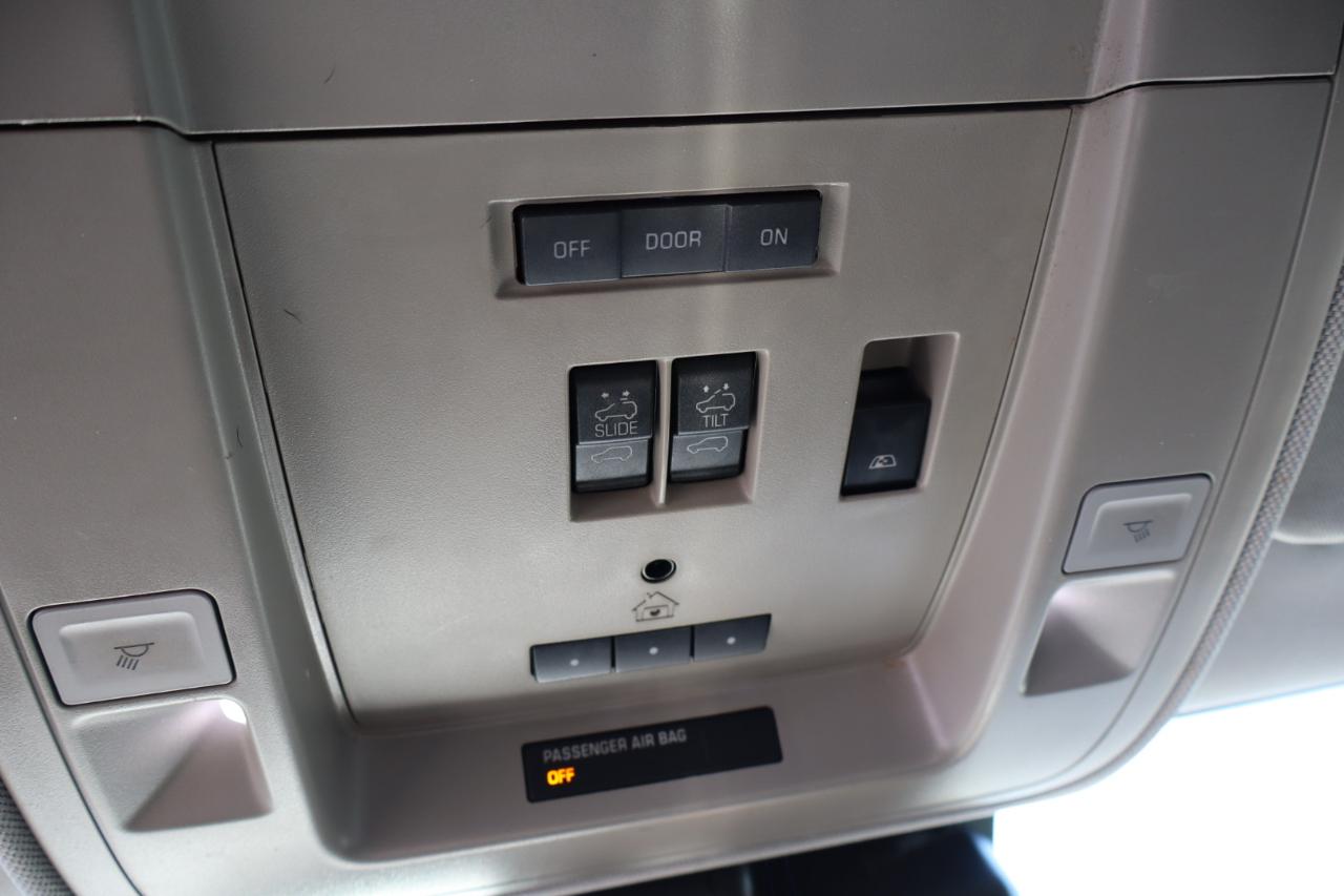 GMC Sierra 1500 4WD Crew Cab 143.5" Denali 2016