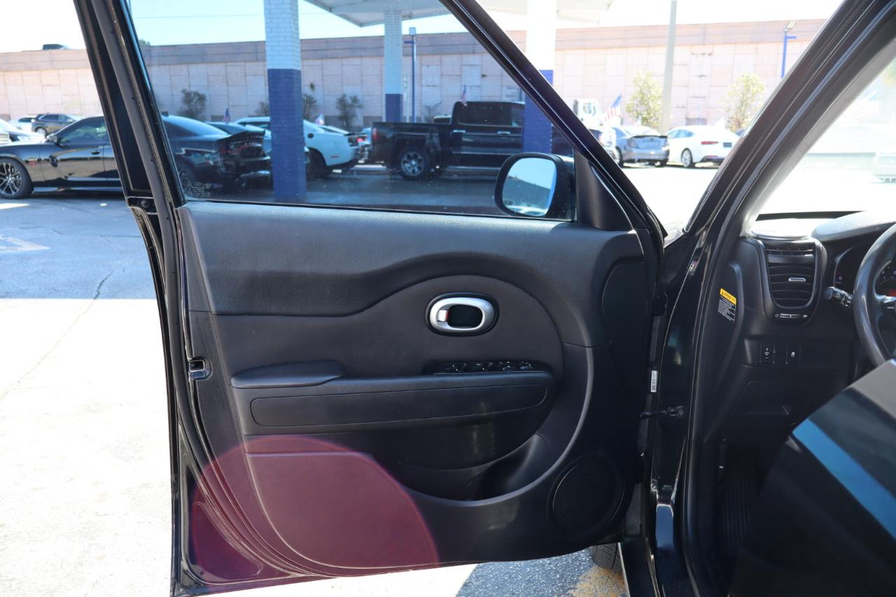 Kia Soul 5dr Wgn Man Base 2015