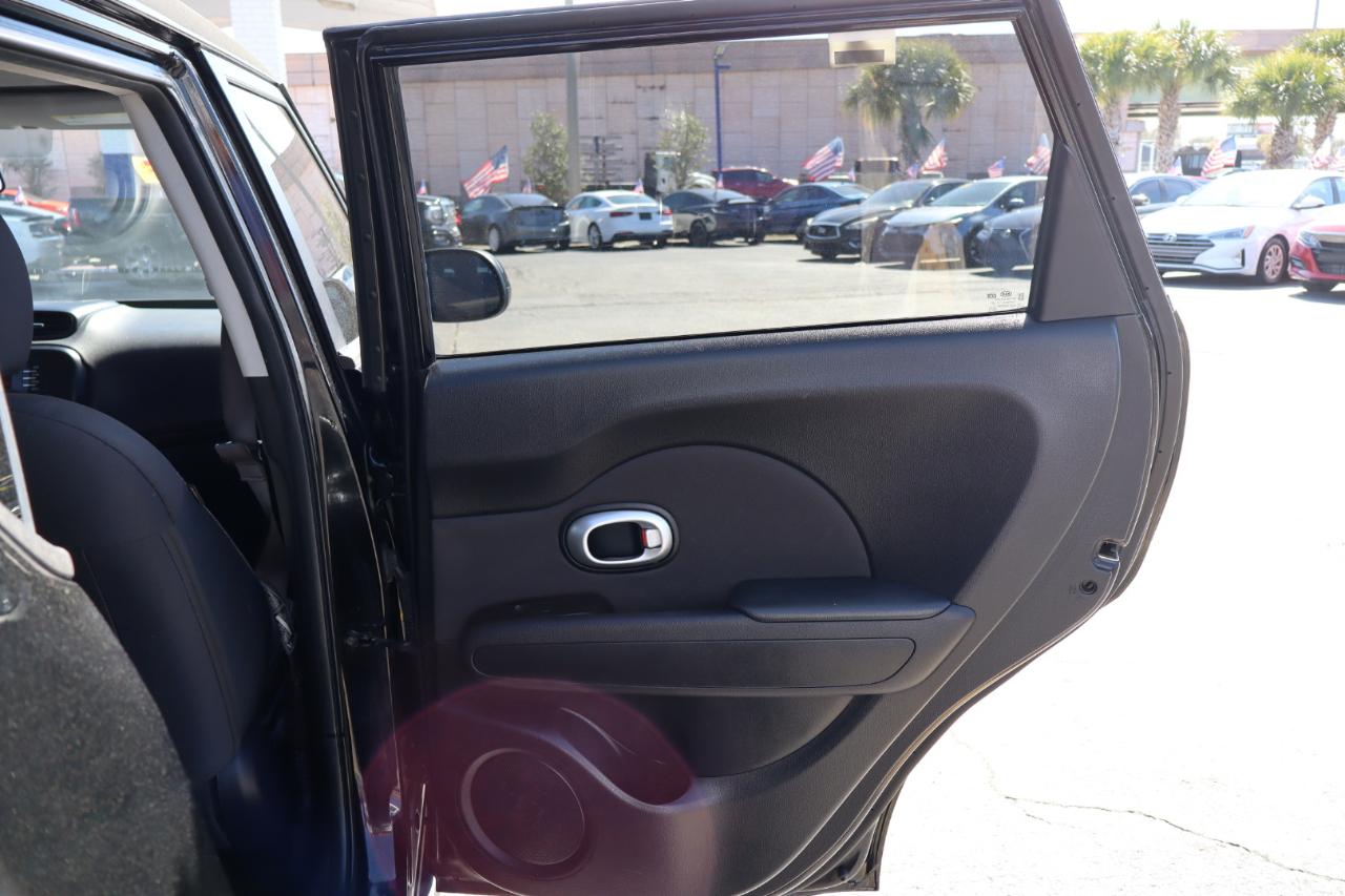 Kia Soul 5dr Wgn Man Base 2015