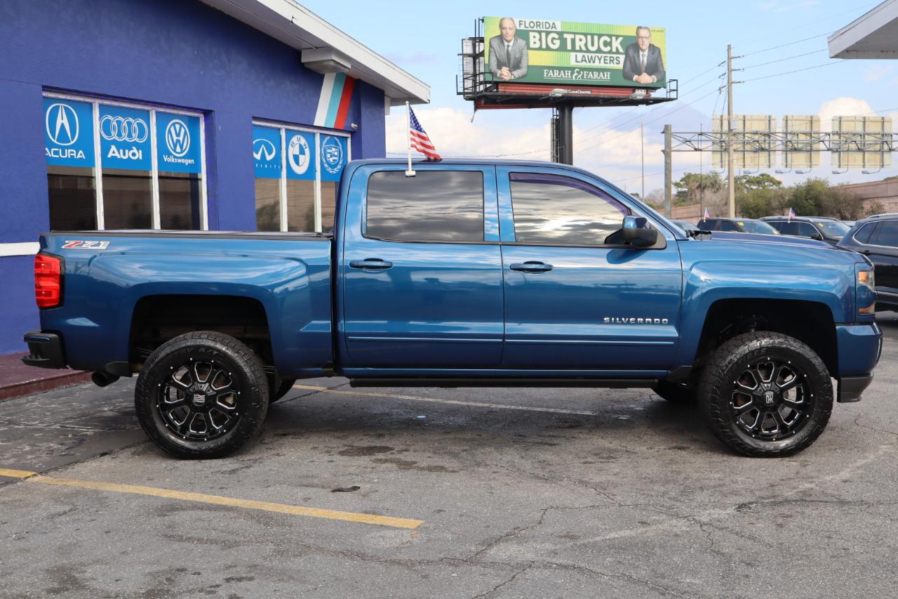 Chevrolet Silverado 1500 4WD Crew Cab 143.5" LT w/2LT 2016