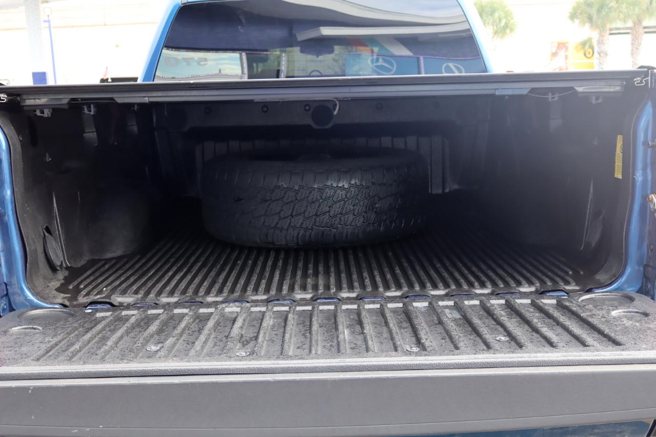 Chevrolet Silverado 1500 4WD Crew Cab 143.5" LT w/2LT 2016