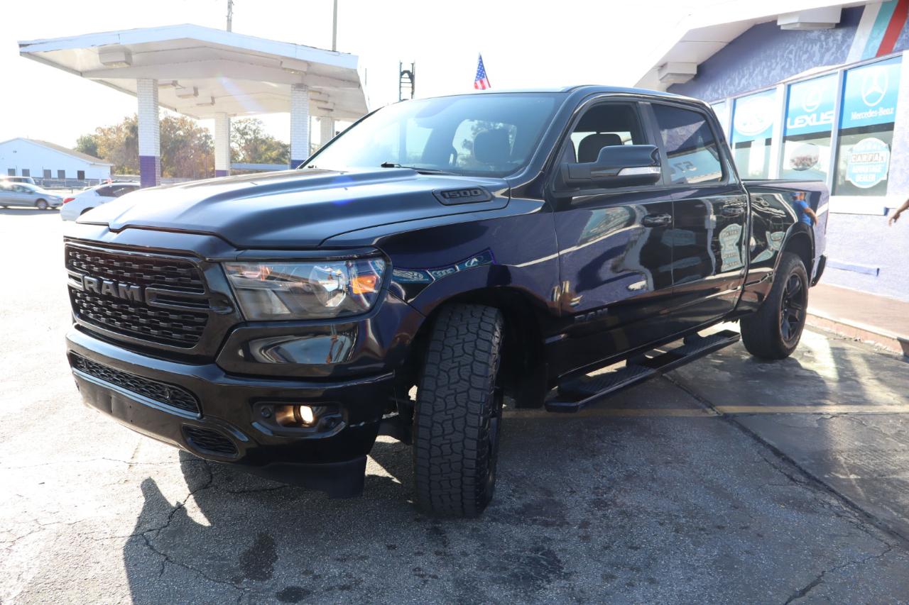 RAM 1500 Big Horn 4x2 Crew Cab 6'4" Box 2022