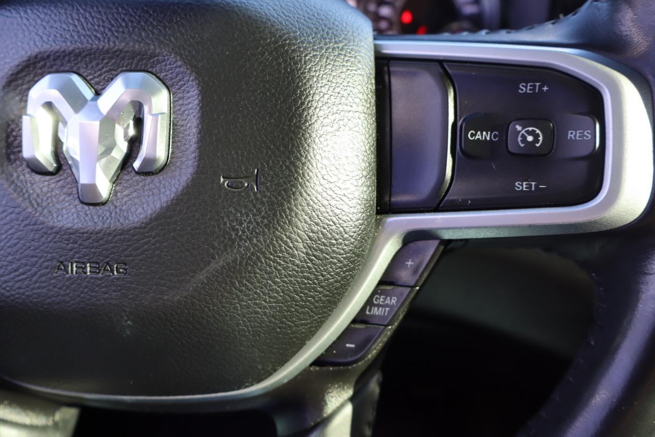 RAM 1500 Big Horn 4x2 Crew Cab 6'4" Box 2022