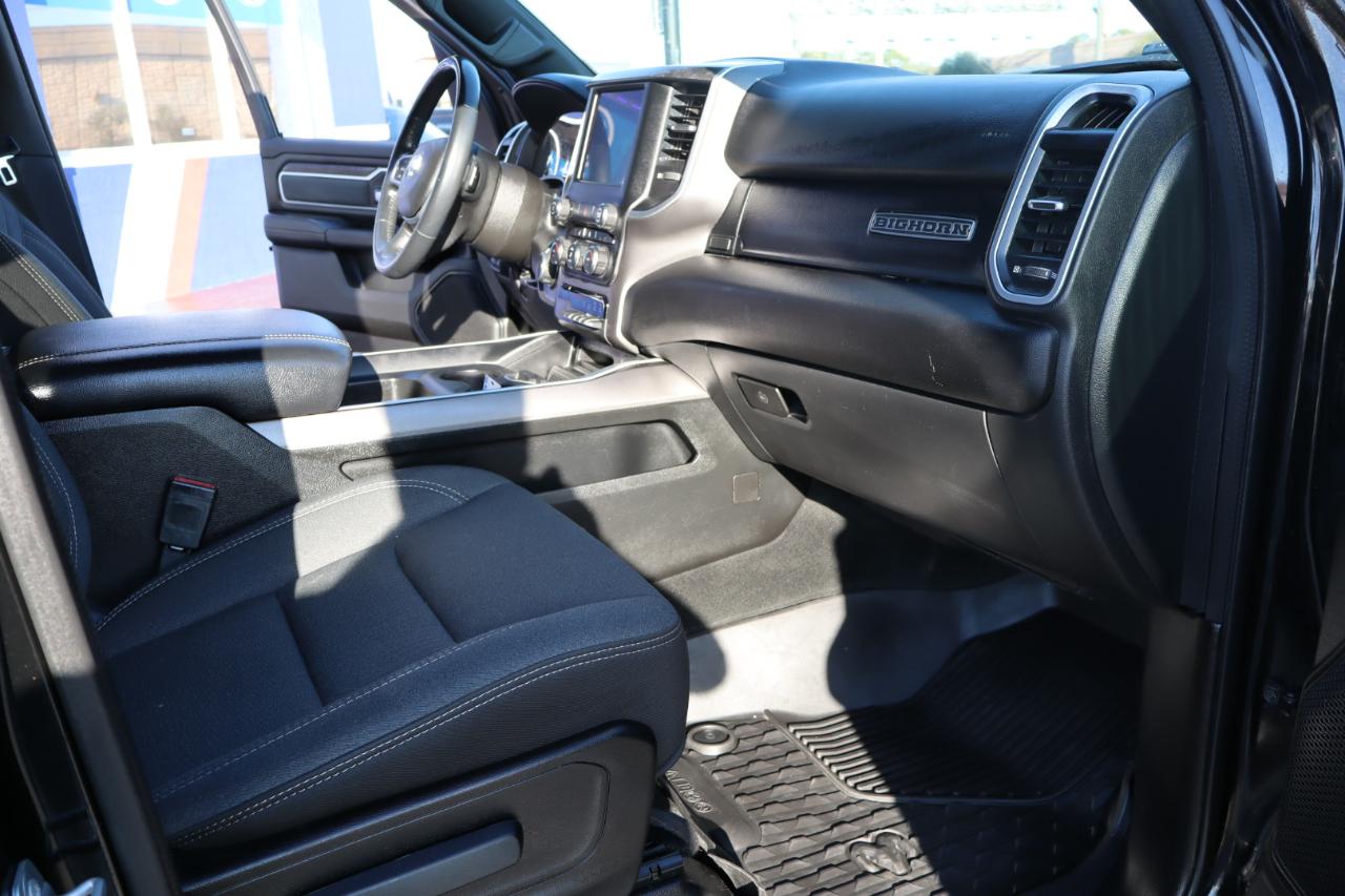 RAM 1500 Big Horn 4x2 Crew Cab 6'4" Box 2022