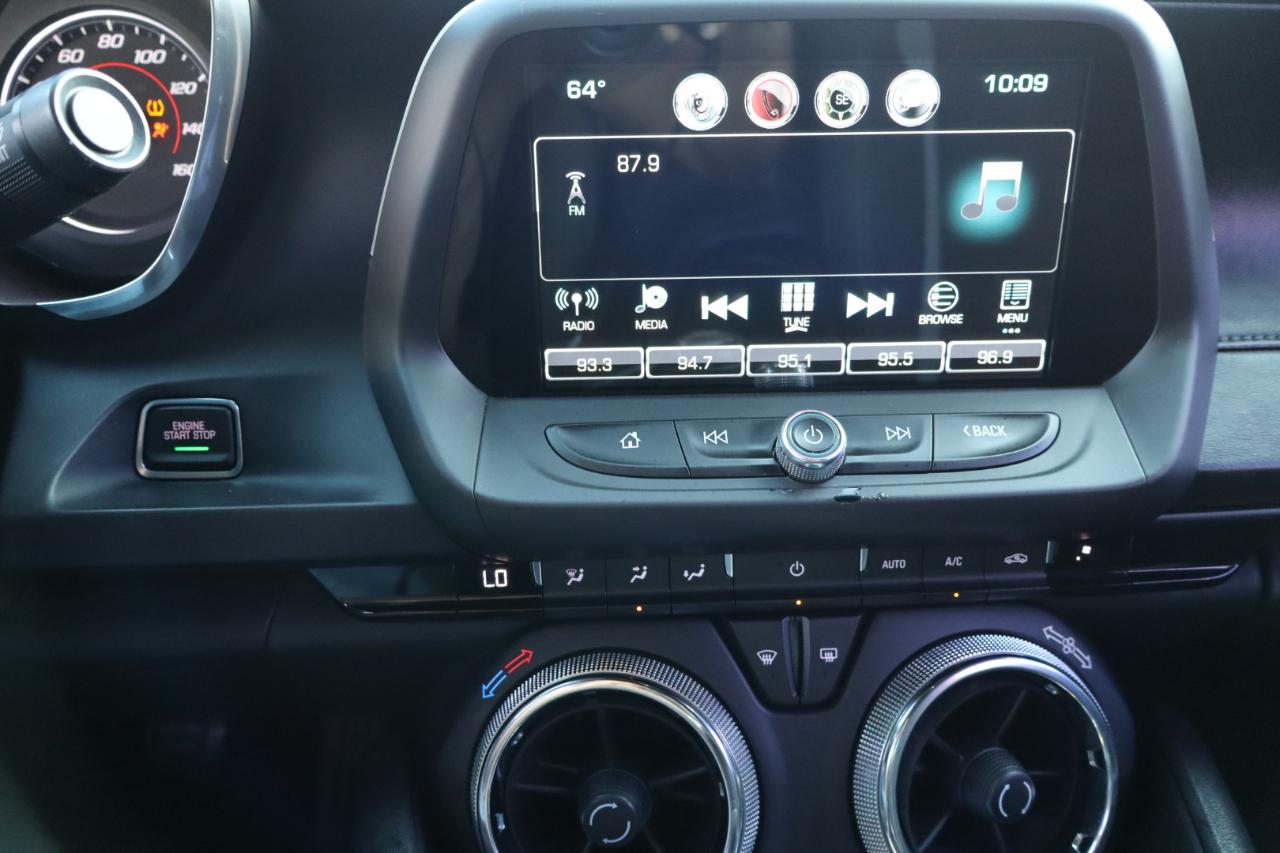 Chevrolet Camaro 2dr Cpe 1LT 2016