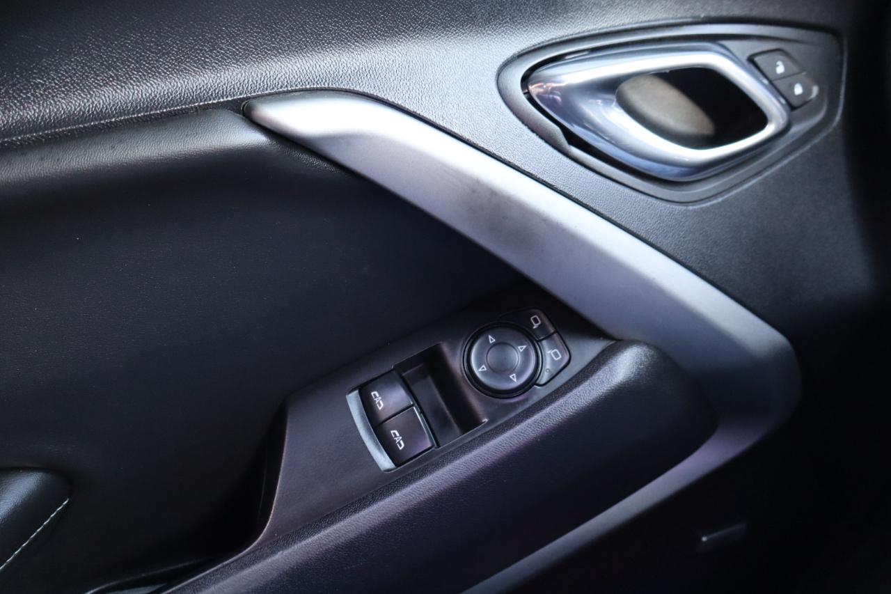 Chevrolet Camaro 2dr Cpe 1LT 2016