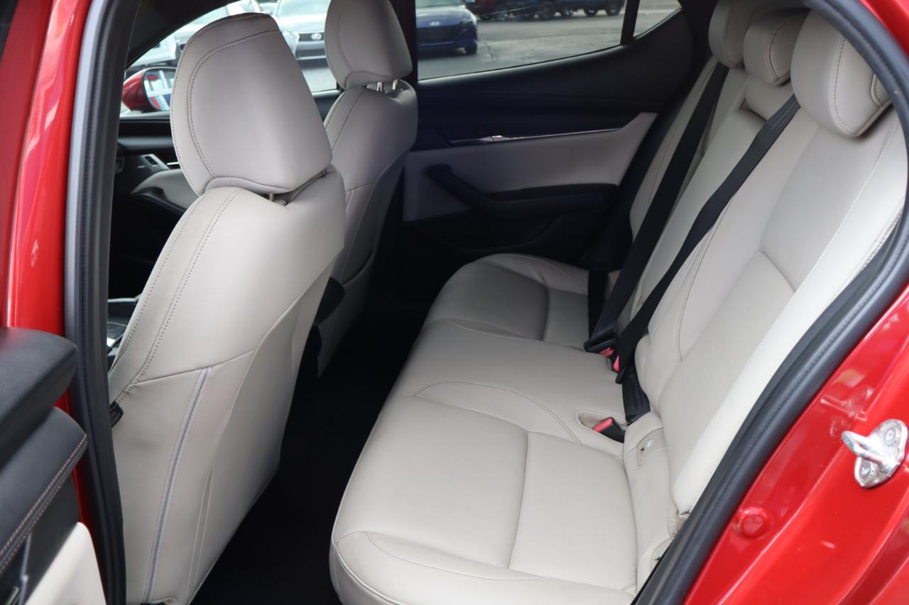 Mazda Mazda3 Hatchback FWD Auto w/Preferred Pkg 2019