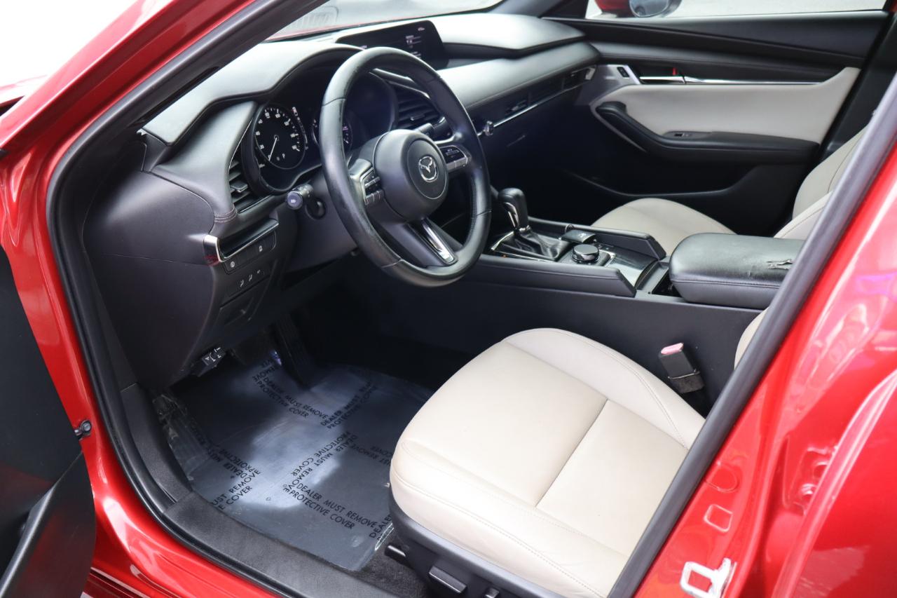Mazda Mazda3 Hatchback FWD Auto w/Preferred Pkg 2019