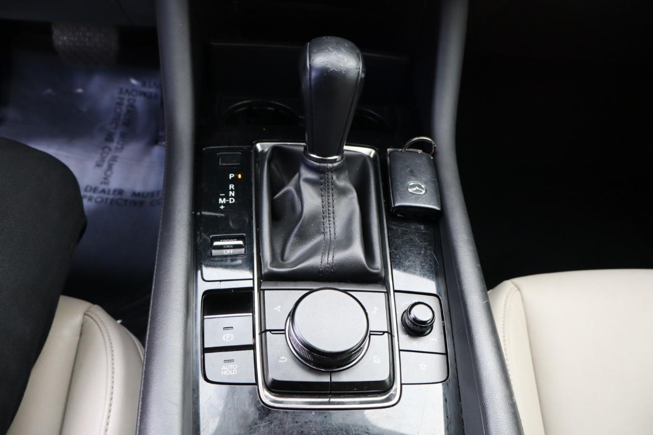 Mazda Mazda3 Hatchback FWD Auto w/Preferred Pkg 2019