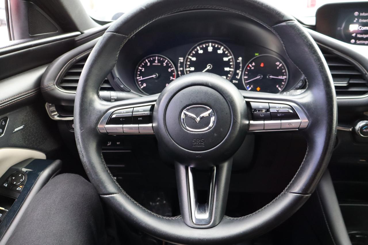 Mazda Mazda3 Hatchback FWD Auto w/Preferred Pkg 2019