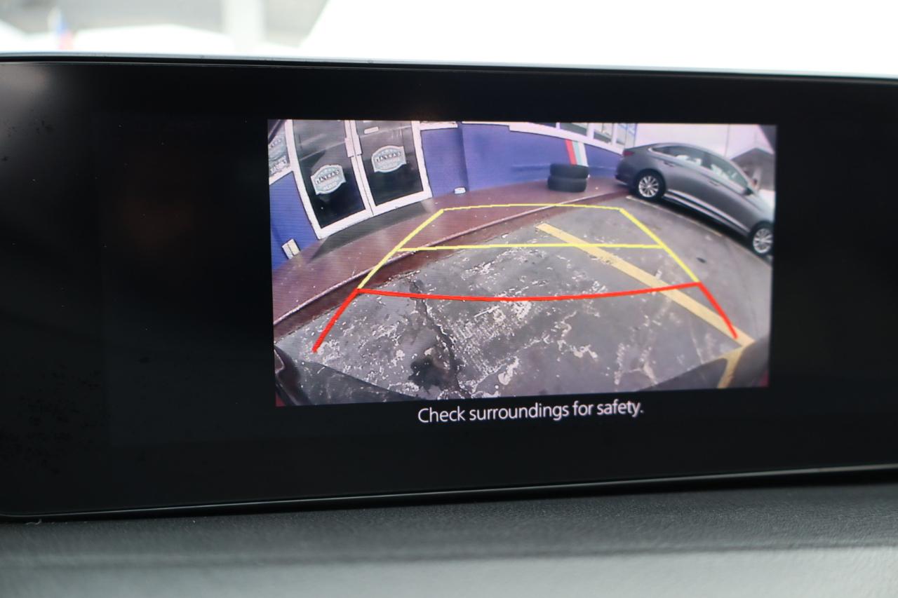 Mazda Mazda3 Hatchback FWD Auto w/Preferred Pkg 2019