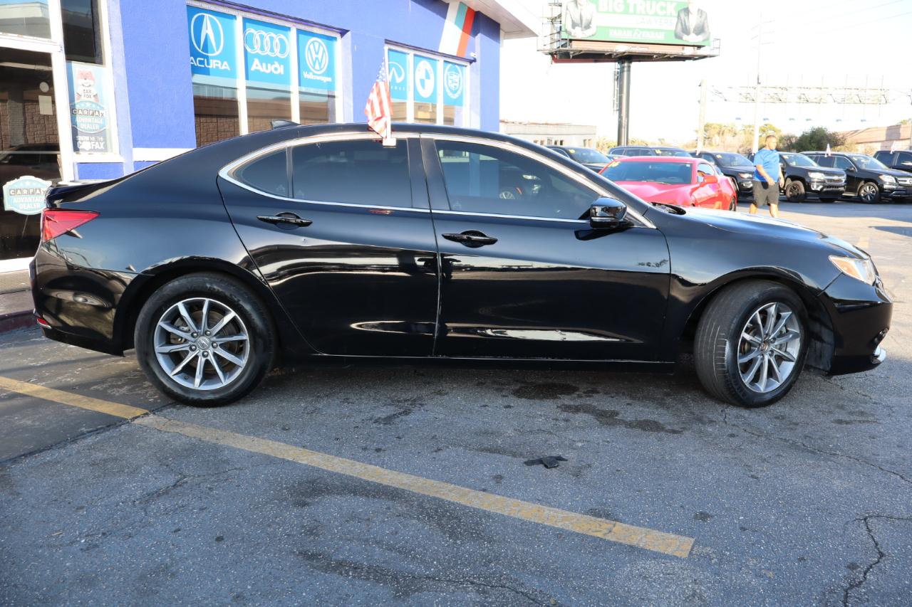 Acura TLX 2.4L FWD 2018