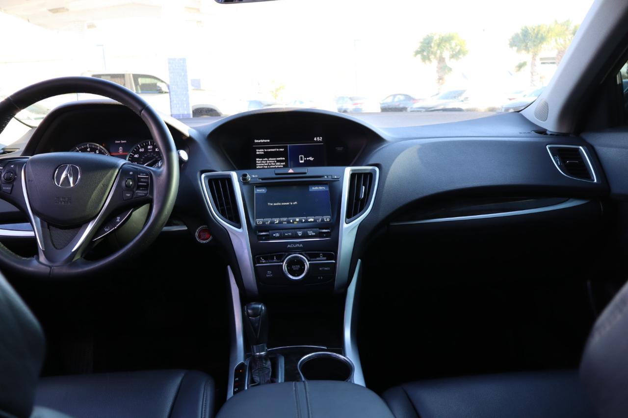 Acura TLX 2.4L FWD 2018