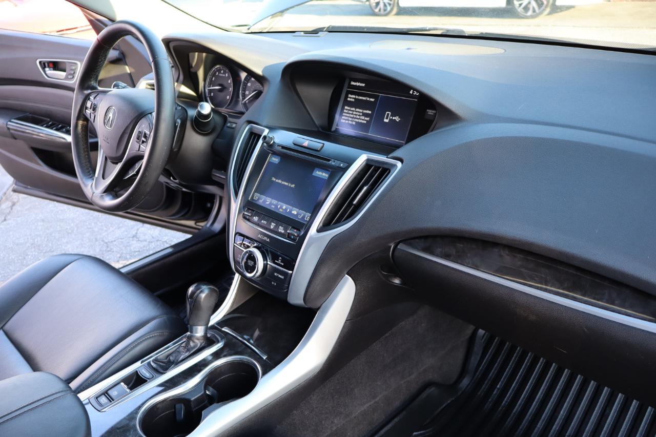 Acura TLX 2.4L FWD 2018