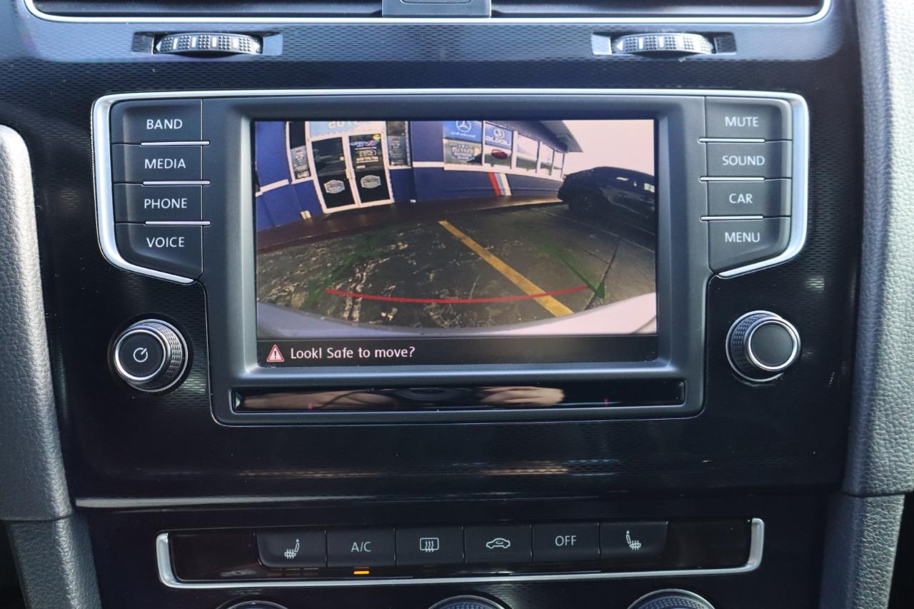 Volkswagen Golf GTI 4dr HB DSG Autobahn 2016