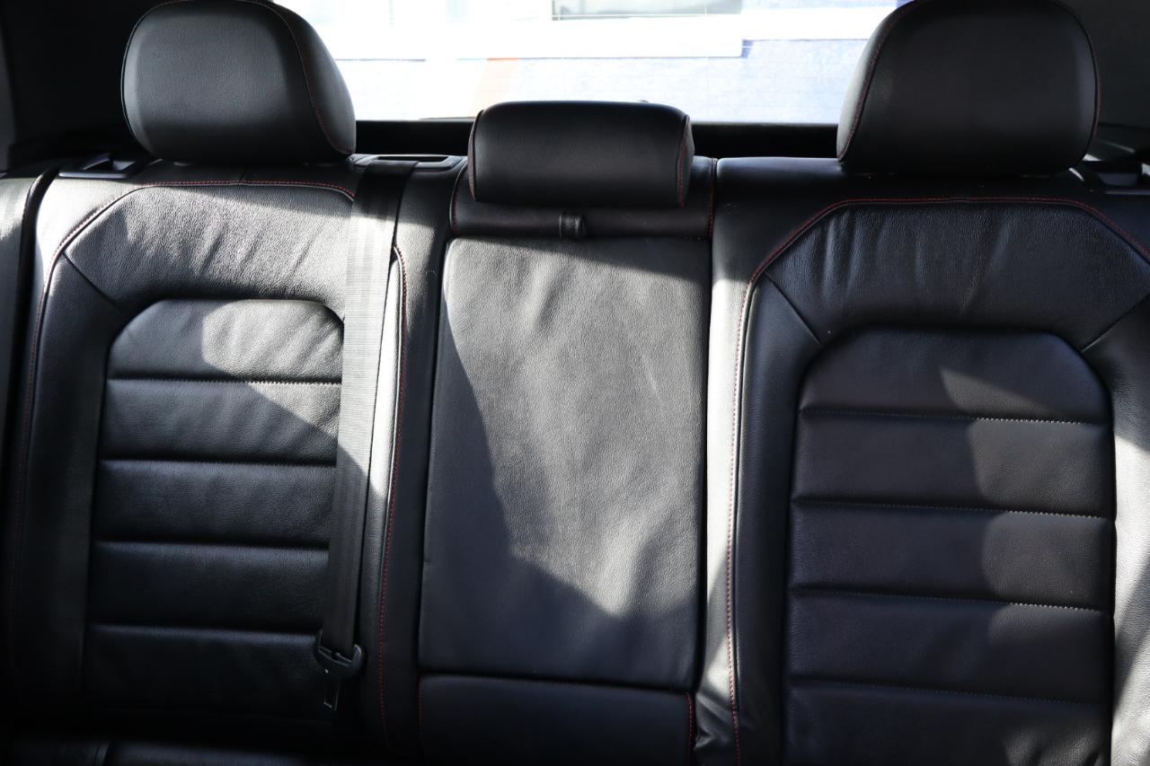 Volkswagen Golf GTI 4dr HB DSG Autobahn 2016