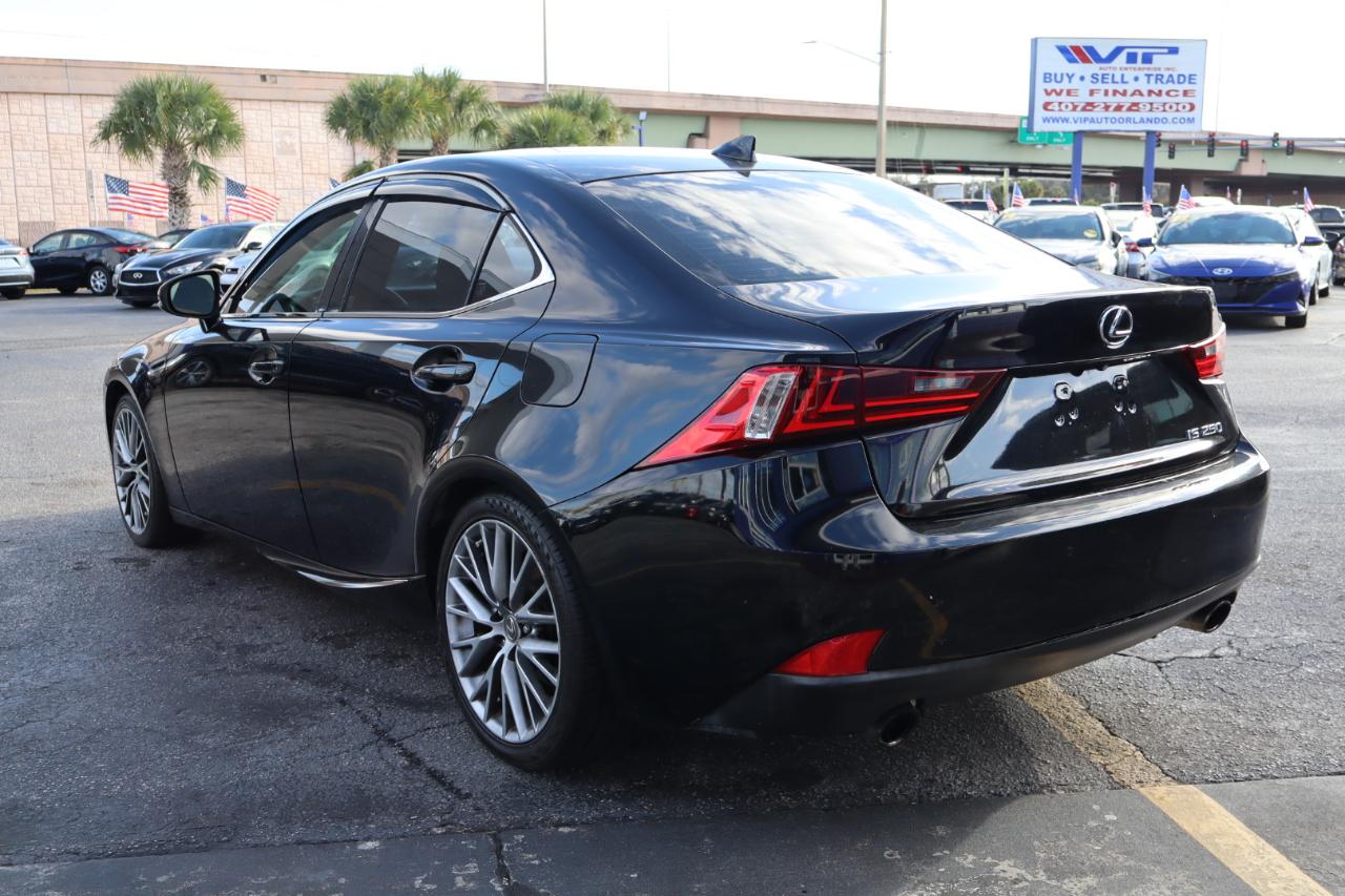 Lexus IS 250 4dr Sport Sdn RWD 2015