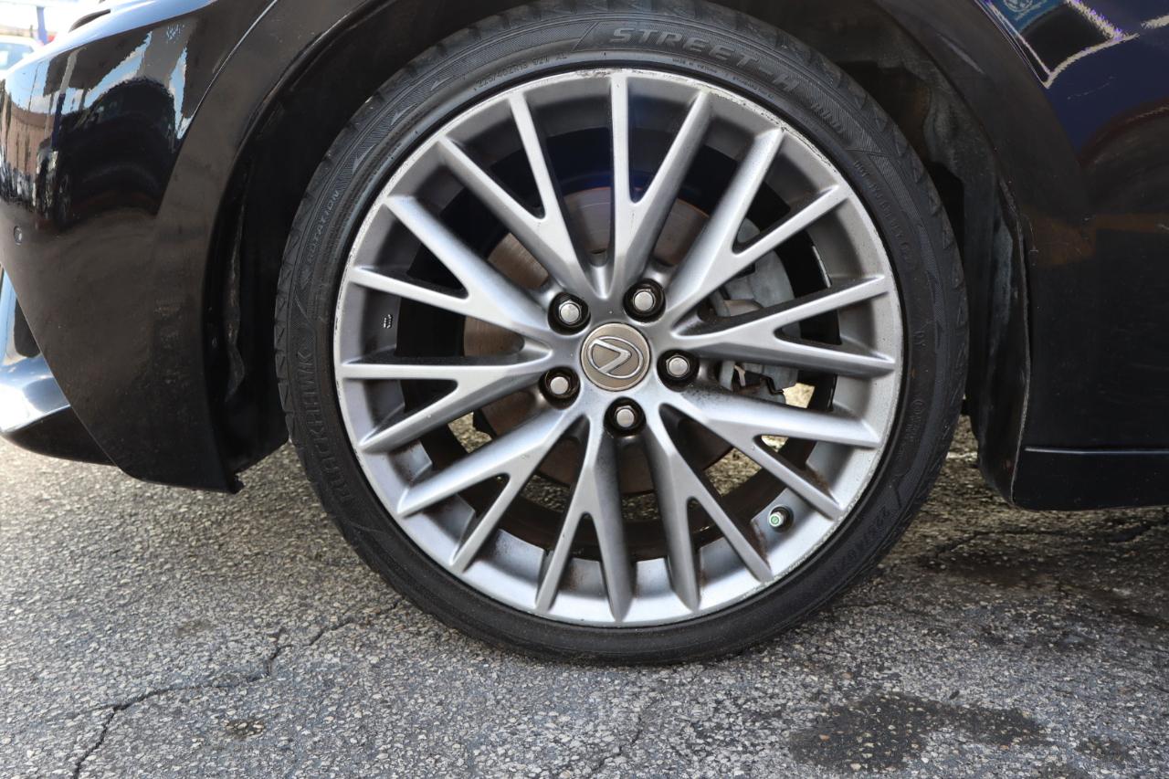 Lexus IS 250 4dr Sport Sdn RWD 2015