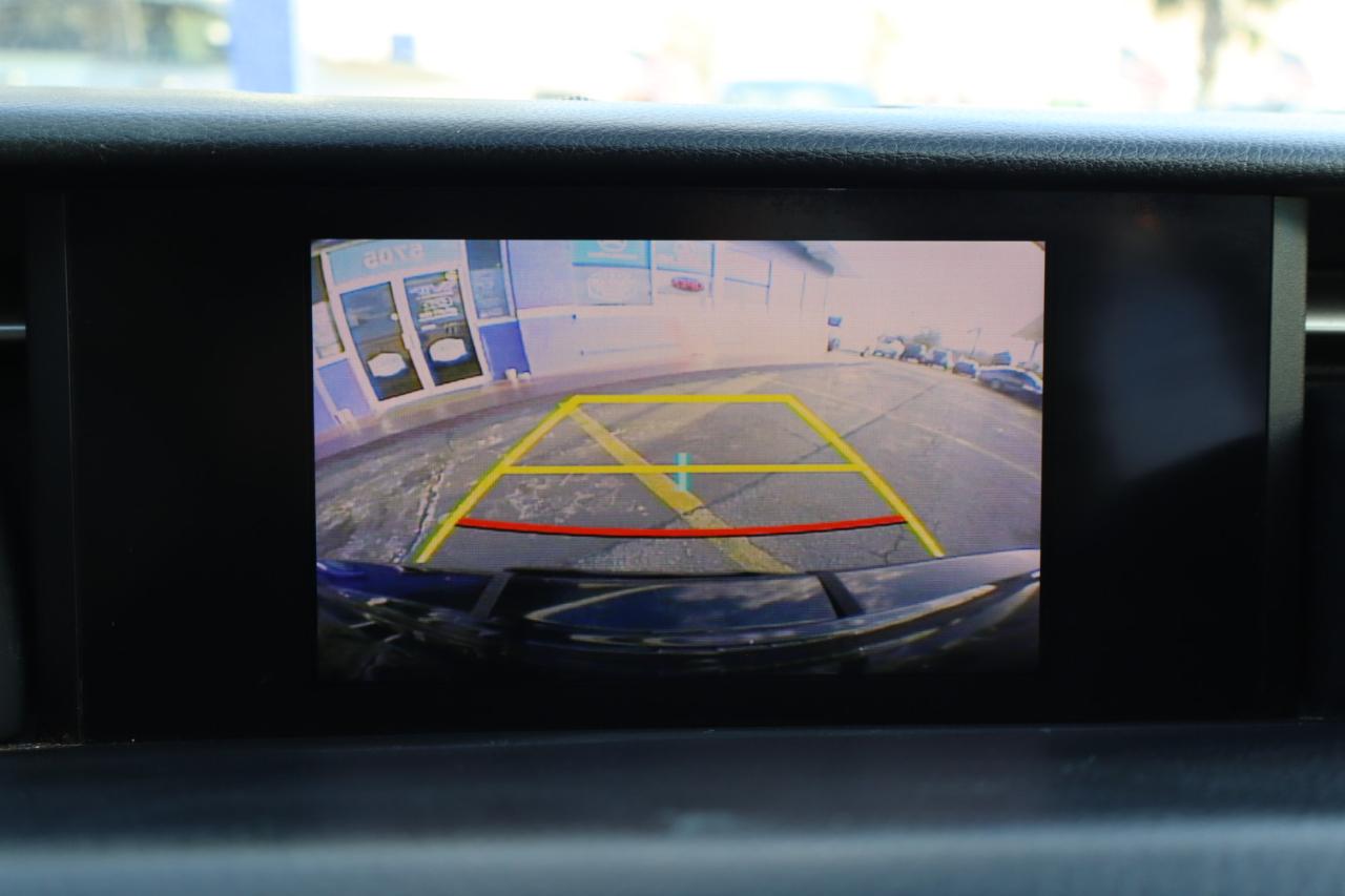 Lexus IS 250 4dr Sport Sdn RWD 2015