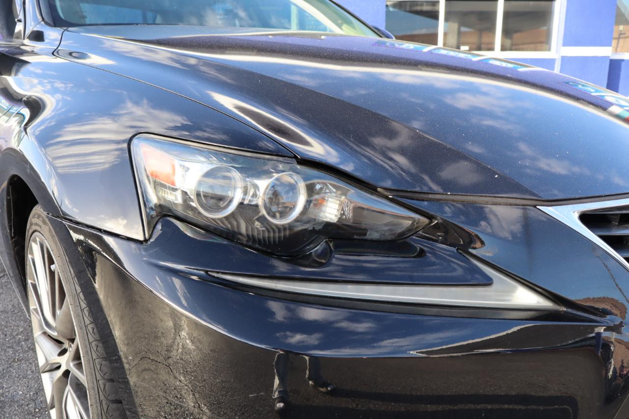 Lexus IS 250 4dr Sport Sdn RWD 2015