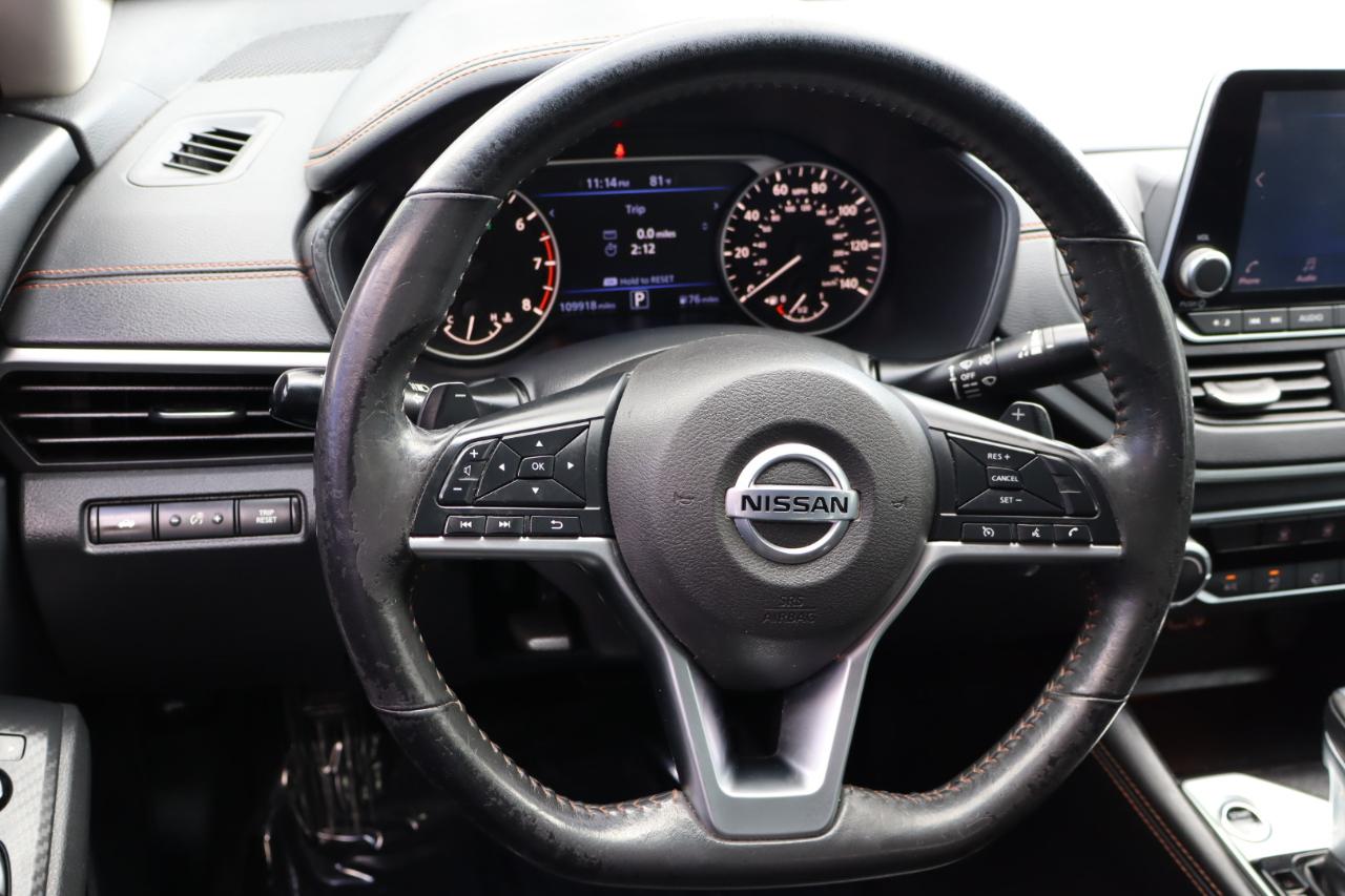 Nissan Altima 2.5 SR Sedan 2022