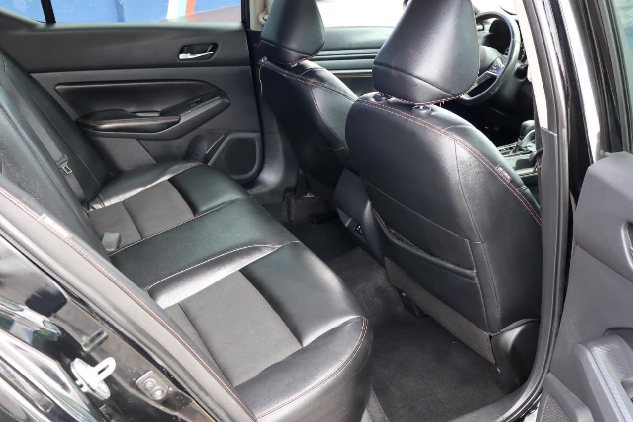 Nissan Altima 2.5 SR Sedan 2022