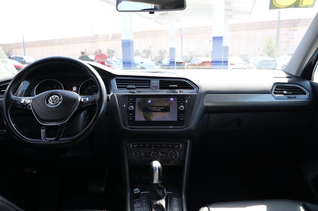 Volkswagen Tiguan 2.0T SEL 4MOTION 2018