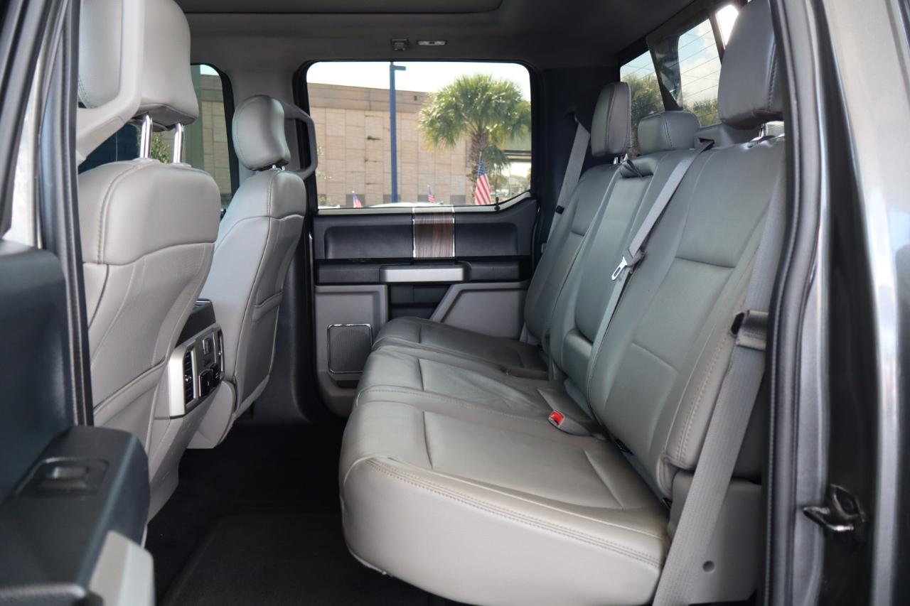 Ford F-150 Lariat SuperCrew 4WD 2017