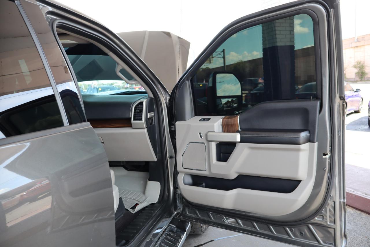 Ford F-150 Lariat SuperCrew 4WD 2017