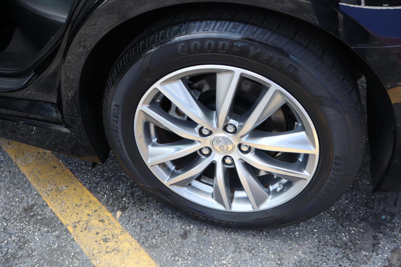 Infiniti Q50 3.0t PURE RWD 2021