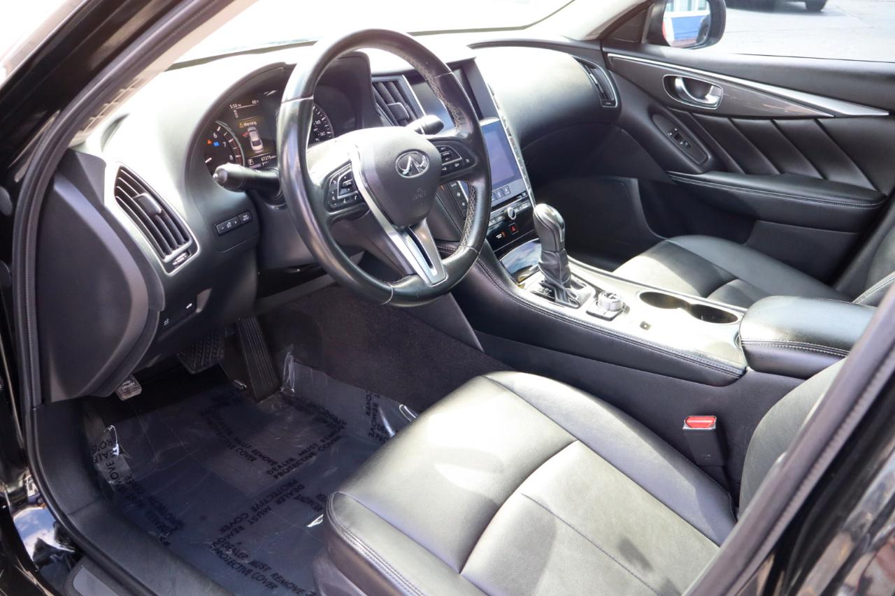 Infiniti Q50 3.0t PURE RWD 2021