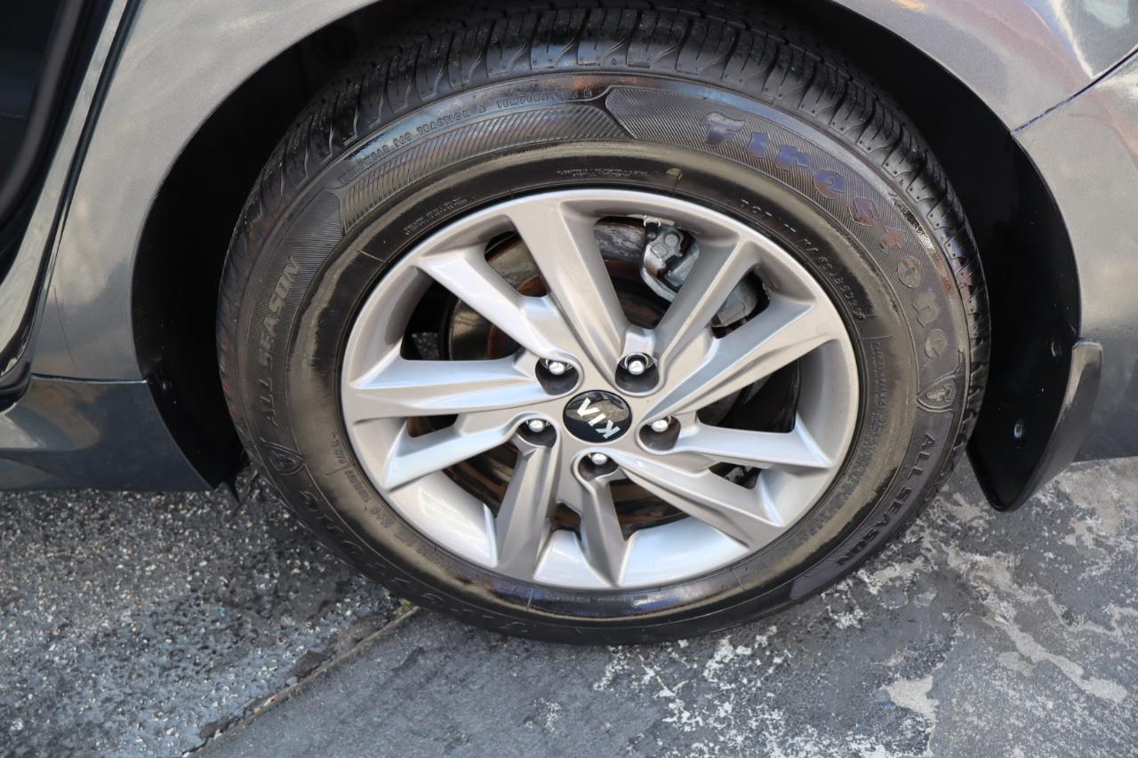 Kia Optima LX Auto 2020