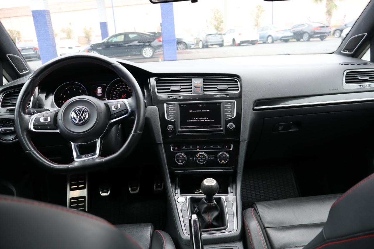 Volkswagen Golf GTI 4dr HB Man S w/Performance Pkg 2016