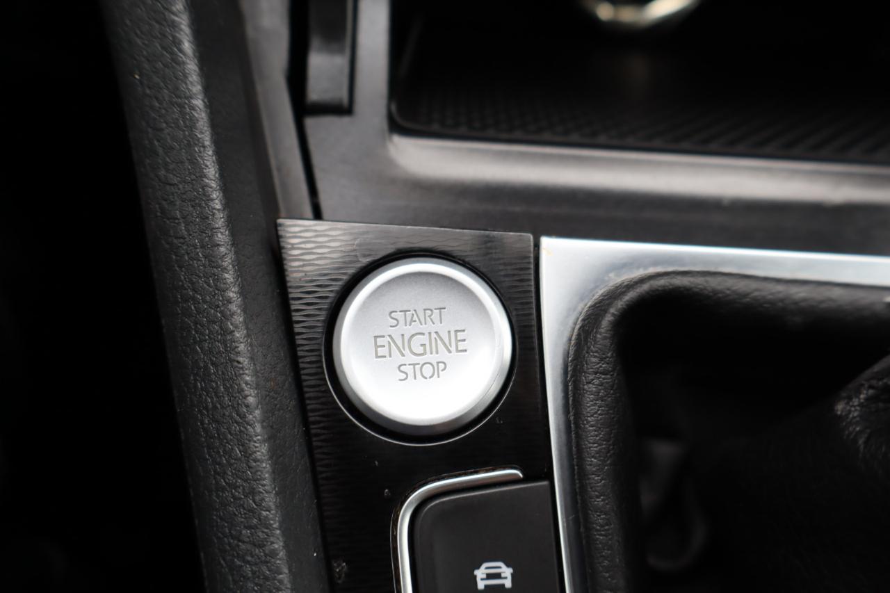 Volkswagen Golf GTI 4dr HB Man S w/Performance Pkg 2016