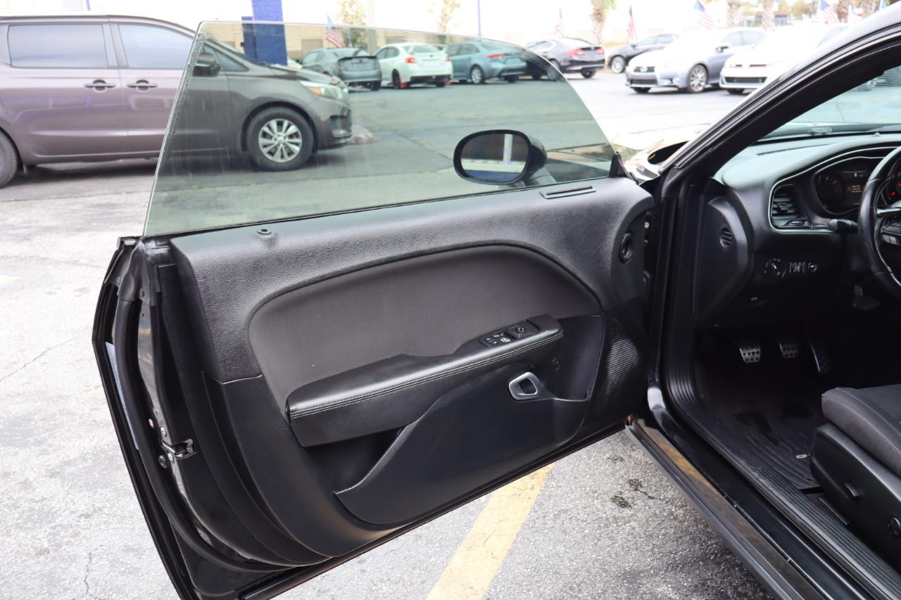 Dodge Challenger R/T RWD 2018