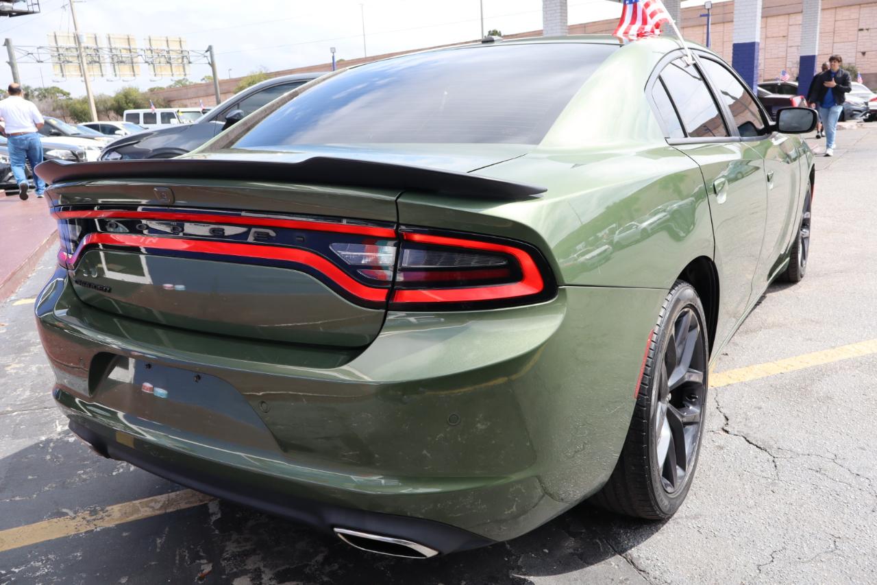 Dodge Charger SXT RWD 2020