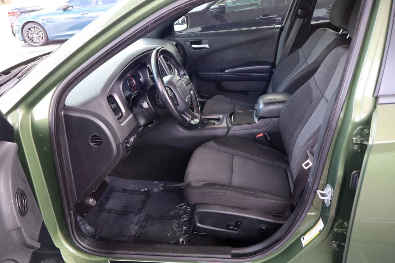 Dodge Charger SXT RWD 2020