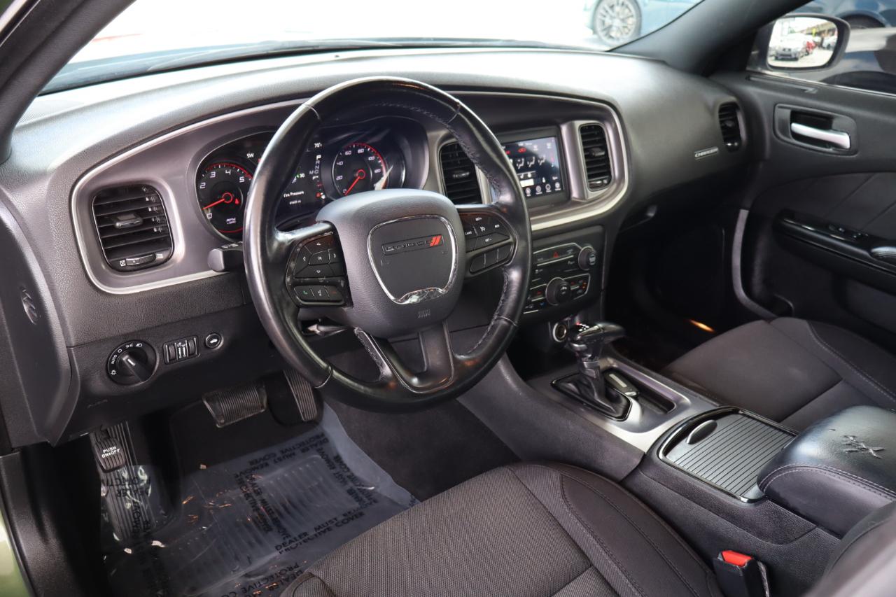 Dodge Charger SXT RWD 2020