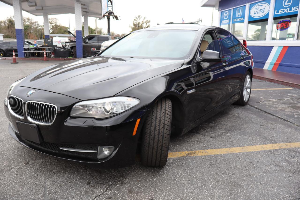 BMW 5 Series 4dr Sdn 535i RWD 2011