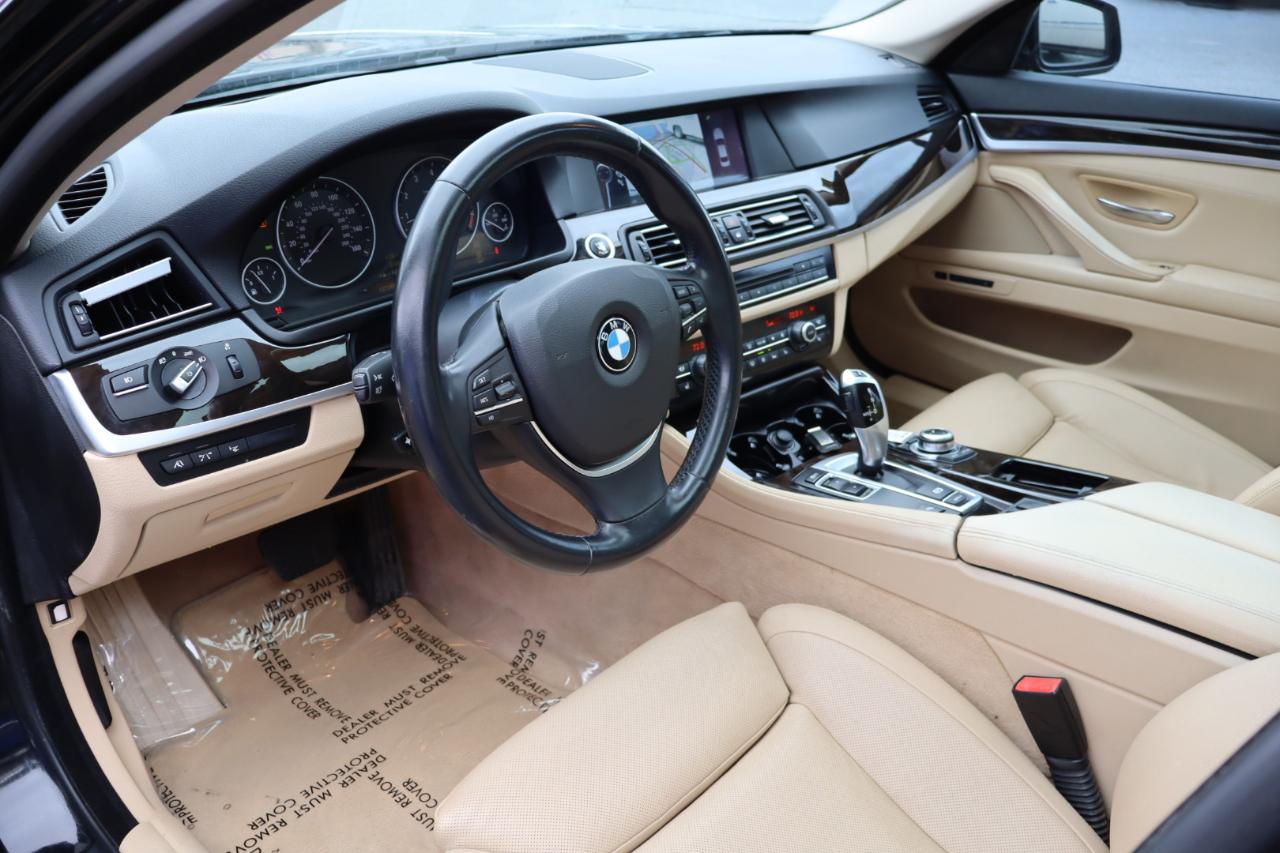 BMW 5 Series 4dr Sdn 535i RWD 2011