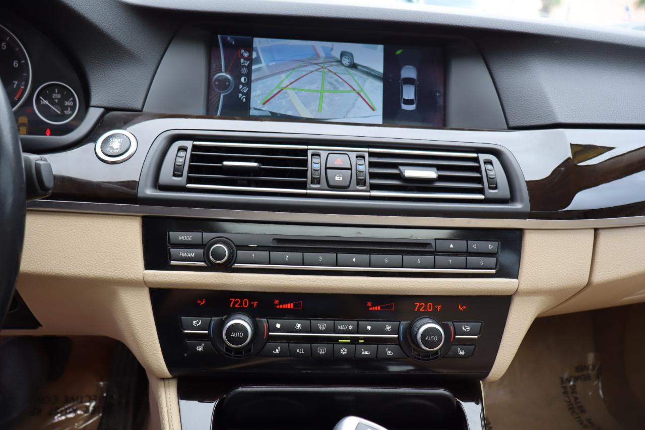 BMW 5 Series 4dr Sdn 535i RWD 2011