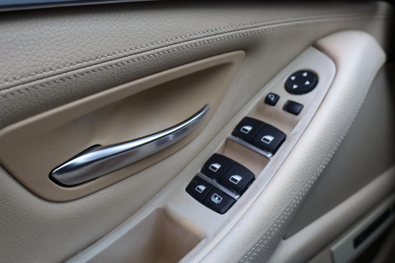 BMW 5 Series 4dr Sdn 535i RWD 2011