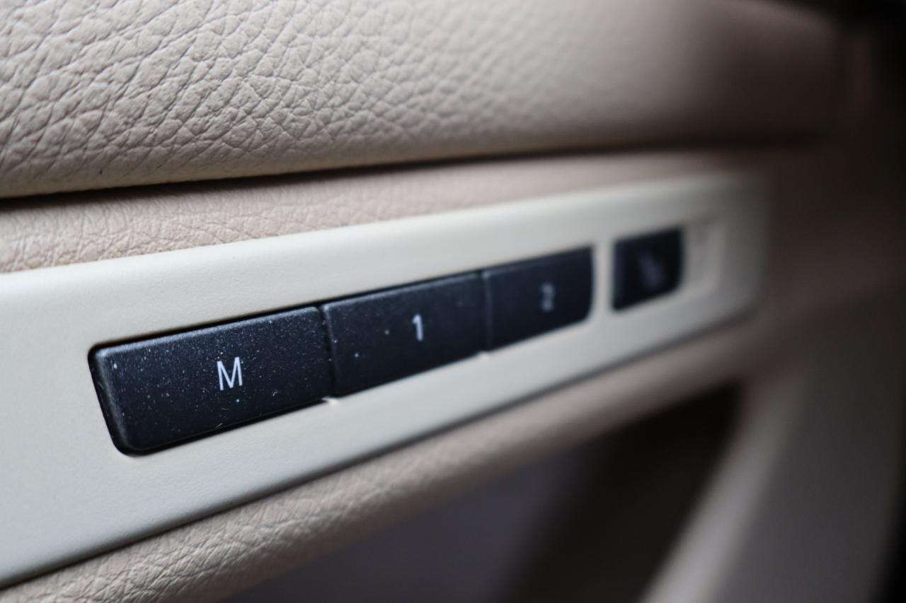 BMW 5 Series 4dr Sdn 535i RWD 2011